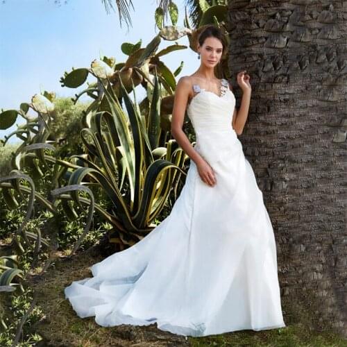 Fashion Wedding Dresses Scoop Neck Appliques Tulle Bridal Gowns Sheer Back Long Sheath Princess Wedding Party Dress Vintage 2021