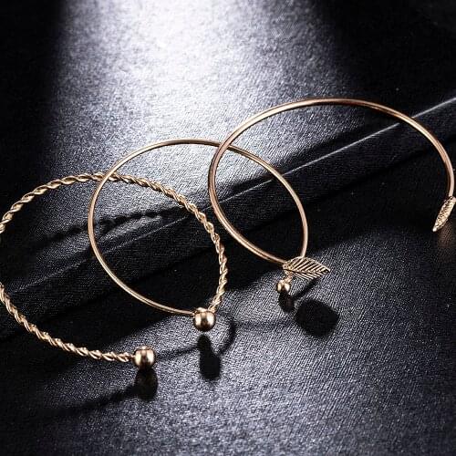 3pcs/set Gold Leaves Opening Bracelet Adjustable Fashion Statement Jewerly Bracelets for Women Lady Charm Party Accessories New