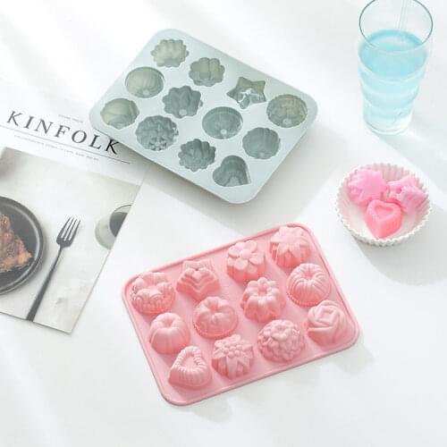 1PC Easy to clean Silicone Rubber fondant molds flower mold chocolate moon cake shaped cake making jelly pudding candy cheese
