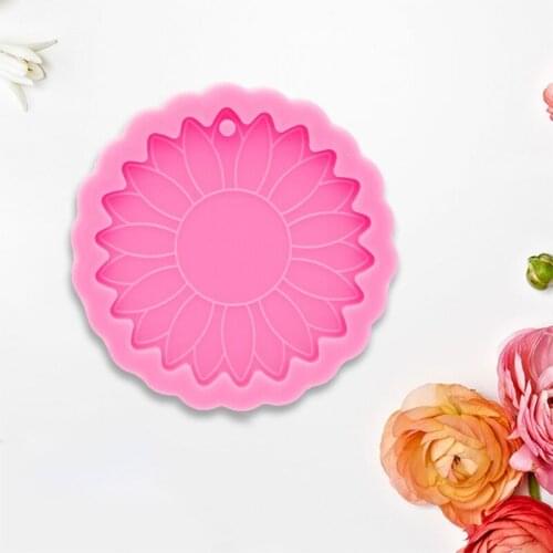 Super Glossy Sun Flower Keychain Epoxy Resin Mold Keyring Casting Silicone Mould DIY Crafts Jewelry Pendant Making Tools
