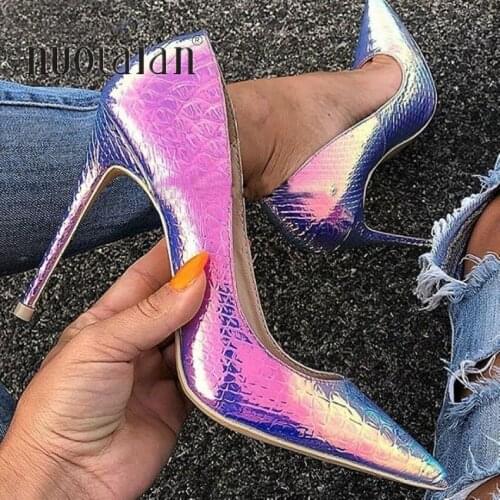 2019 Brand Fashion Women Party Wedding Shoes Gradient Snake Printed Sexy Stilettos High Heels Pointed Toe Women Pumps