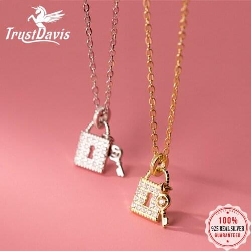 TrustDavis Real 925 Sterling Silver Fashion Lock Key CZ Pendant Choker Necklace For Women Wedding Party Fine S925 Jewelry DA69