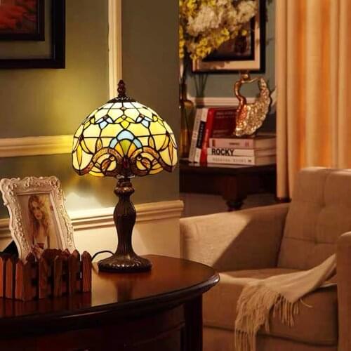 Table Lamp Tiffany Mediterranean European Nostalgic Stained Glass Nightstand Bedside Study Restaurant Bar Desk Decoration Light