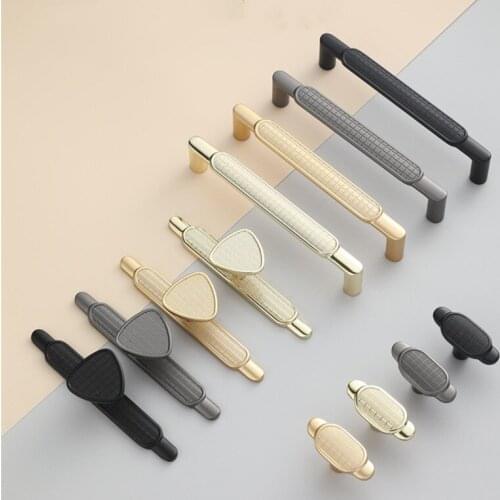 Modern Simple and Luxurious Zinc Alloy Door Handles Kitchen Cabinet Handles Solid Drawer Knobs Fashion Furniture Handle Hardware