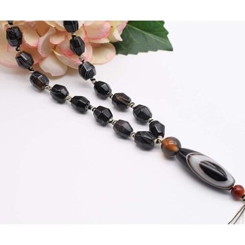 11 mm Natural black striped agate irregularly shaped smooth stone beads ,39 mm pendant necklaces