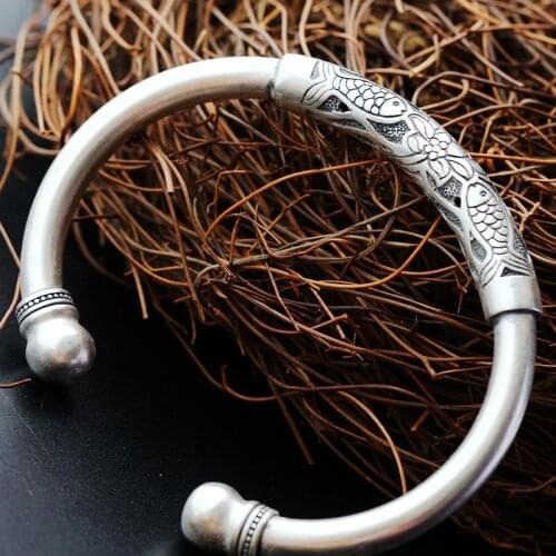 Retro Thai Silver Jewelry Wholesale Handmade S990 Sterling Silver Bangle Women Silver Bangle Small Fish Lotus Royal Bangle