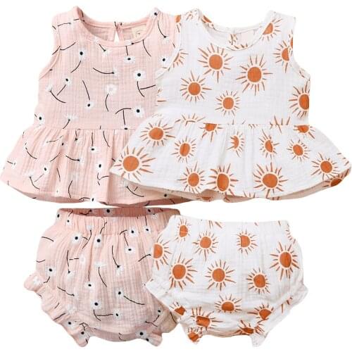 New Baby Girl’s Vest and Shorts Suit Fresh Daisy/Sun Printed Sleeveless Tops and Triangle Short Pants Set