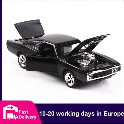 1/32 Diecasts & Toy Vehicles the fast and the Furious Dodge Car Model With Sound&Light Collection Car Toys For Boy Children Gift