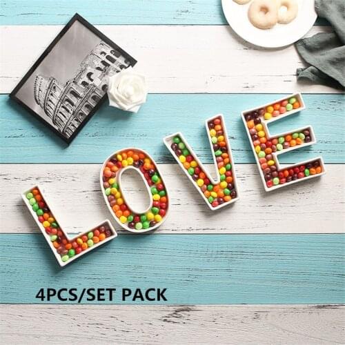 4PCS/SET Creative Ceramic Letter Plate Candy Dishes Love Cooking Fruit Dessert Plate Beans Candy Heart Plate Party Dish Wedding