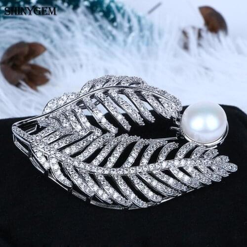 SHINYGEM Luxury Leaf Brooches Decorate with Shell Pearl Beads White Zircon Silver Plated Enamel Pin Vitality Brooches For Wome