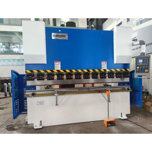 Cost-Effective ESTUN E21 CNC 2 Axis Control Sheet Metal Bender Folder WC67K-40T2500