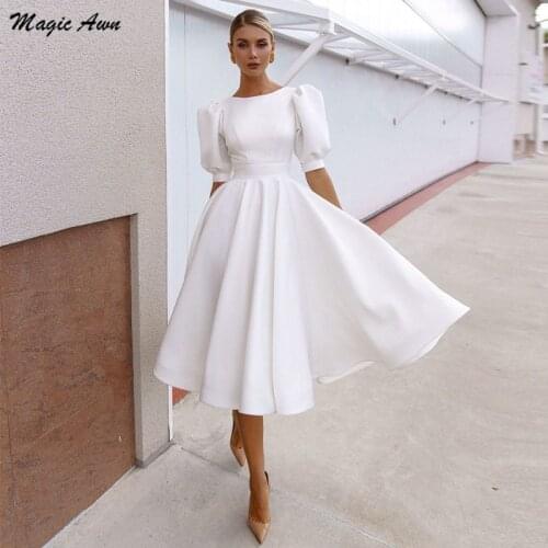 Magic Awn Elegnat Knee Length Satin Wedding Dresses Beach Short Sleeves Country Boho Bridal Gowns A-Line 2021 Vestidos De Novia