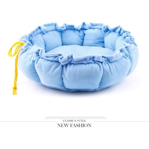 Cat Dog Kennel Pet Bed Sleeping House Pumpin Design Candy Color Warm Mat