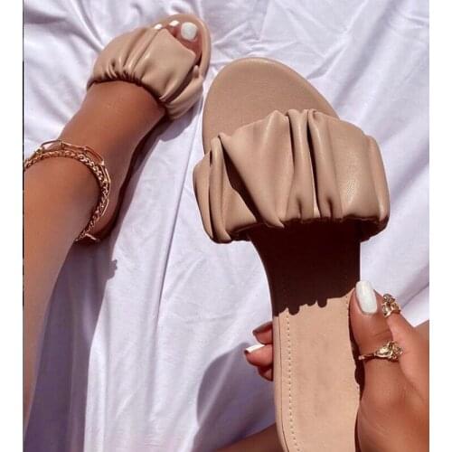 2020 Sexy PU pleated Square head Peep Toe middle Heel Slippers Summer Fashion Slip On chunky Heels Slides Women Mules Party
