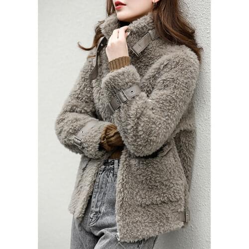 2021 Winter Women New Warm Real Lamb Fur Coat Female Casual Sheep Shearling Overcoat Ladies Loose Short Solid Outerwear U592