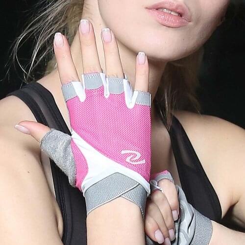 Professional Gym Fitness Gloves Sports Breathable Anti-slip Weight Lifting Horizontal Bar Training Half Finger Hand Protector