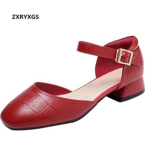 Large Size Round Toe Genuine Leather Sandals Summer Womens Sandals 2020 New Banquet Wedding Elegant Fashion Sandals Low Heels