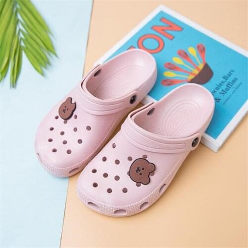 New girls sandals fashion Baotou hollow soft bottom non-slip lightweight and comfortable all-match casual sandals women