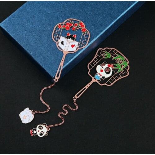 1pc Creative Cat Panda Bookmark Cute Pendant Decor Metal Art Exquisite Book Mark Page Folder Office School Supplies Stationery