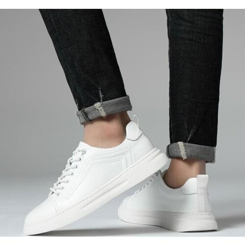 2021 New Mens Casual Summer Breathable Fashion White Lace Up Sneakers Men Genuine Leather Comfortable Walking Men Sneakers