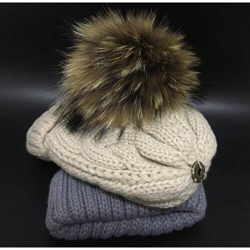 100% Raccoon Fur Pompom Hat for women children brand winter hat fashion hat velvet Fleece Inside Beanies Winter Hats