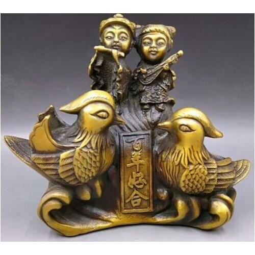 Chinese Handwork Old Brass Carving Newlyweds And Mandarin Duck Love Statue Marriage Room Decoration Marriage Gifts