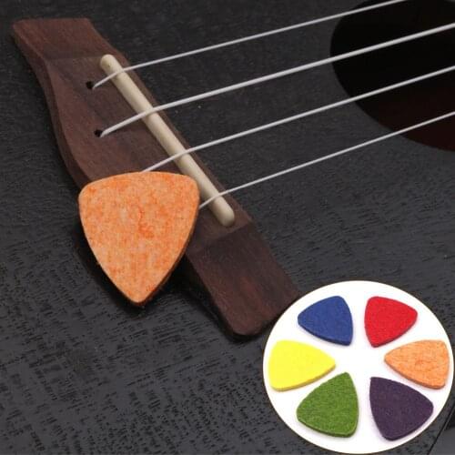 1PCS Colorful Ukulele Wool Picks Wool Felt Picks Finger Thumb Pick Leather Guitarra Picks for Ukulele Banjor Guitar Accessories