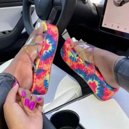 2021 Summer Trend Thick Sole Sandals Women Platform Wedges Cross Transparent Strap Shiny Rhinestone Outdoor Slides Ladies Shoes