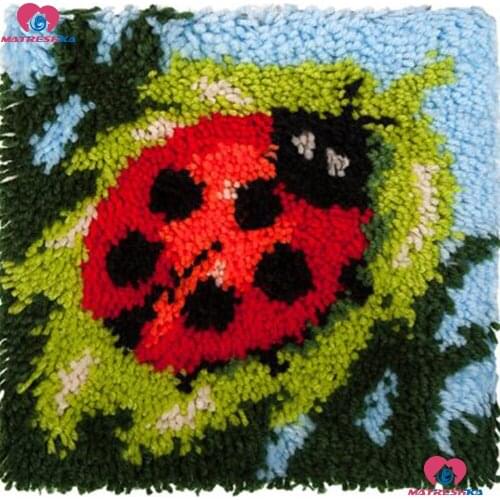 Diy Latch Hook kits Pillow ladybug Handmade Printed Canvas Cushion Latch Hook Rug Kits DIY Needlework Unfinished accessories