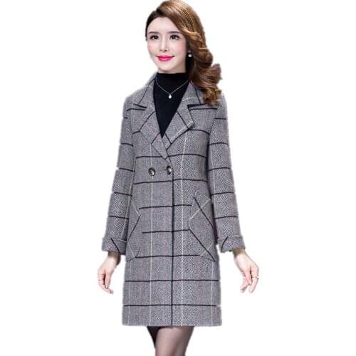 Top selling product in 2020 Women woolen coat large size Autmn trench coat Plaid wool coat Middle age clothing High quality 1701
