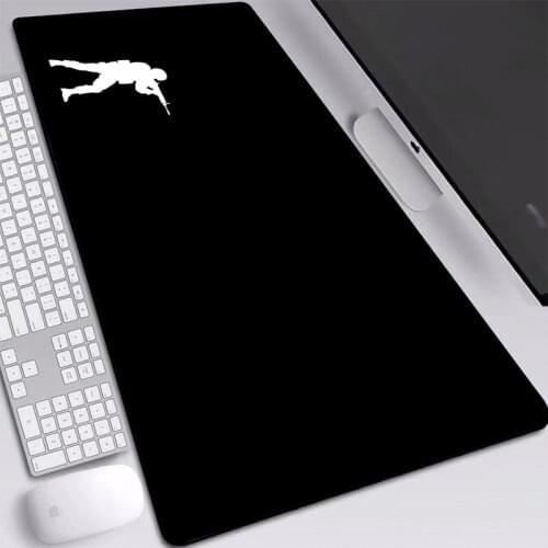 Gaming Play Mat Black Background Mouse-pad with Skid Non-slip Natural Rubber Desktop Mat Keyboard Pads for Playing Games
