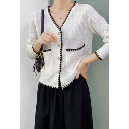 Obrix Female Classical Vintage Cardigan V-Neck Full Sleeve Office Lady Pockets Single Breasted Knitted Cardigan For Women