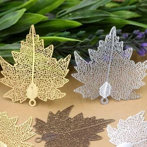 3 Colors 10Pcs/lot 38x43MM Brass Filigree Maple Leaf Pendant Etched Sheet Diy Pendant Charms for Necklace Jewelry Making finding