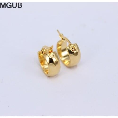 MGUB Small 15mm glossy earrings stainless steel gold color popular cute men and women comfortable personal accessories LH374