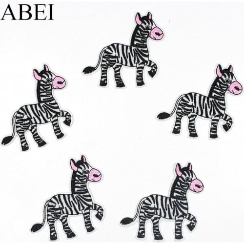 10pcs/lot Embroidery Cartoon Zebra Patches Iron On Animal Sew on Appliques Apparel Clothes Jeans Backpack Iron Stickers Badge