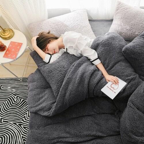 Home Textiles Gray Winter Quilt Cover Soft Warm Lamb Cashmere Duvet Cover Solid Color Fleece PillowcaseBedding Cover No Sheet