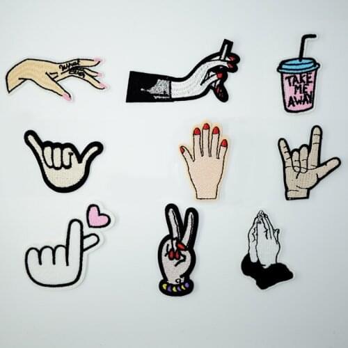 Gesticulation Dumb Show Sew clothes/Mending Clothes/tab/sign/stamp to amend/redo/reform/do over/tailor on T-shirt/dress/apparel