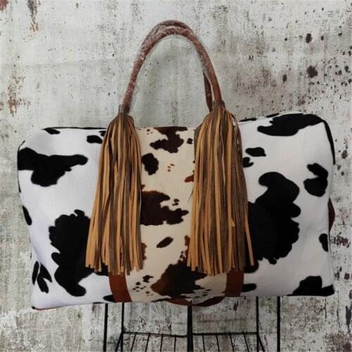 New Design Large Capacity Animal Cow Print Weekender Single Strap Beach Use Bag with Tassels Outdoor Totebag