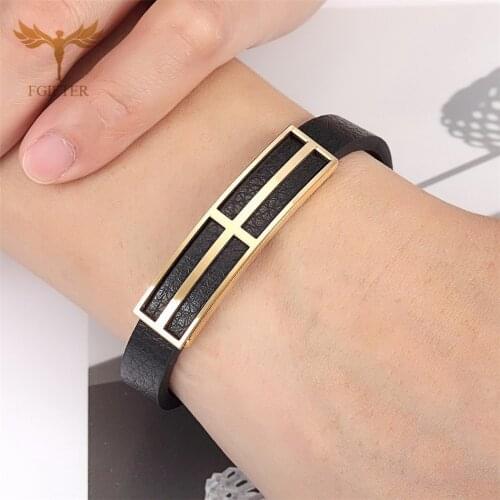 2021 Classic Men Jewelry High Quality Black Leather Christian Cross Bracelet Stainless Steel Cross Geometric Man Accessory