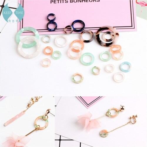 DIY earrings pendant jewelry accessories material imported from fresh green hollow round piece of acetate powder