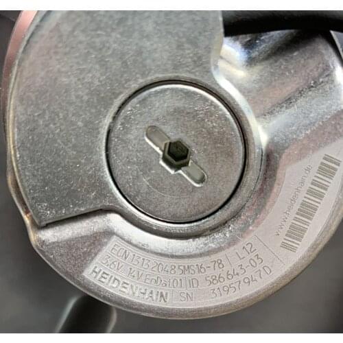 ECN 1313 2048 5MS16-78 ID:586643-03 encoder , used in good condition . 80% appearance new , good working , free shipping