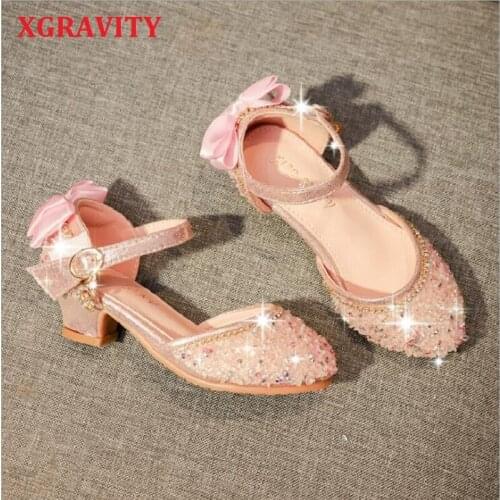 XGRAVITY Childrens Crystal Heel Sandal 2020 New Round Toe Soft Bottom Children Princess Sandals Performance Student Shoes V011