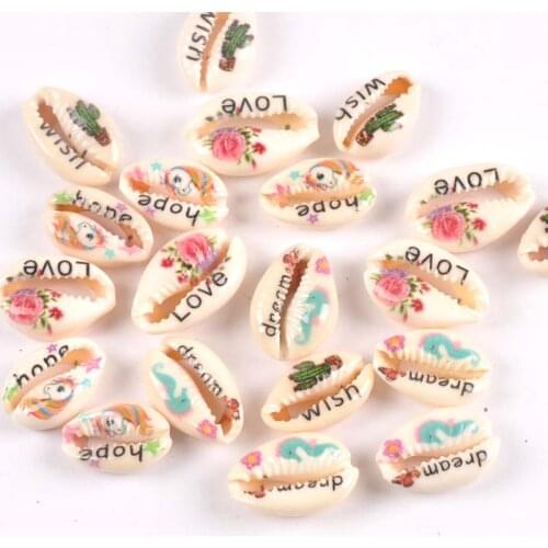Letter Painting Beige Conch Shells For Handmade DIY Jewelry Bracelet Home Decoration Accessories Crafts Seashells 10Pcs tr0344