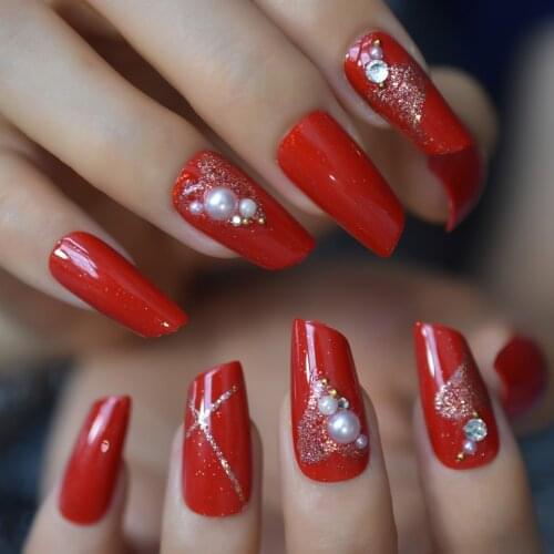 Holo Shimmer Red Press On Nails With Designs Pearls Lipstick Shape Sexy Luxury Fake Nails Long Medium Artificial Nail Tips
