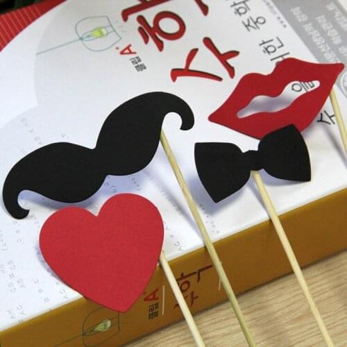 Ynaayu 10pcs/set Red Lips Cake Topper Mustache Photo Props Paper Cupcake Topper Birthday Wedding Party Funny Party Decoration