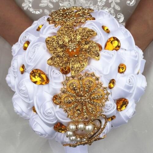 Handmade Vintage Bridal Bridemaids Bouquet White Satin Rose Flowers Golden Rhinestone Brooch Wedding Bouquets Floral Decorative