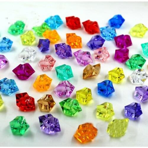 50Pieces/Lot Ice Cube Shaped Acrylic Crystal Stone Beads Wedding Supplies Party Prom Home Table Decoration Plastic crystal stone