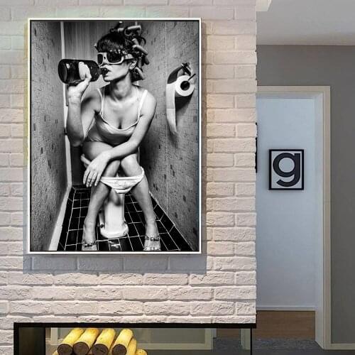 Canvas Prints Bar Modern Toilet Sexy Girl Smoking And Drinking Bathroom Picture Poster Black And White Painting Wall Decor