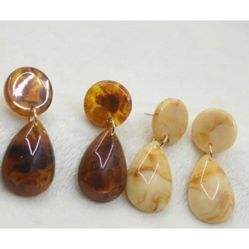 2020 New Ethnic Vintage Waterdrop Striped Pendant Resin Earrings Fashion Statement Earrings for Women Jewelry Duftgold Oorbellen