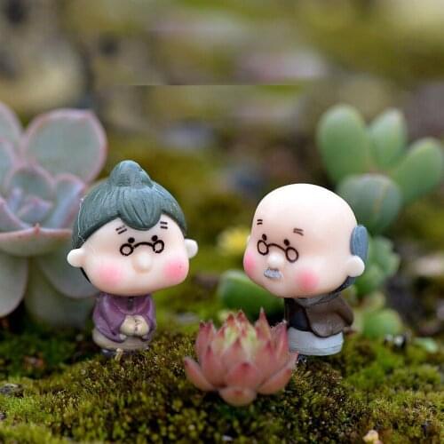 2pcs Mini Dancing Grandparents Figurines Resin Craft Miniatures Fairy Garden Decor Bonsai Terrarium Figurines Dollhouse Ornament